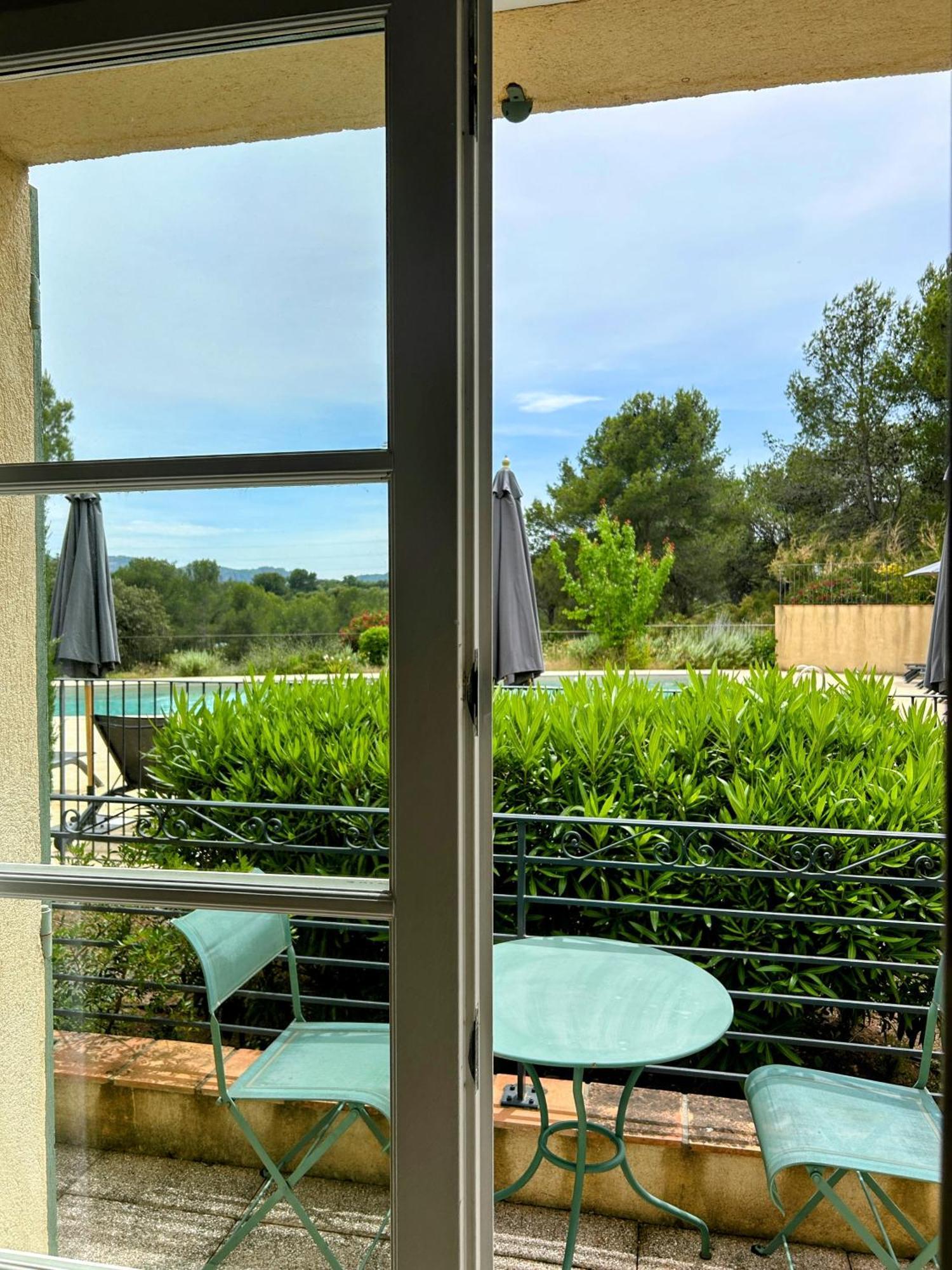 Suite Superieure Domaine Du Golf St Endreol, 1 A 2 Personnes 라모테 외부 사진